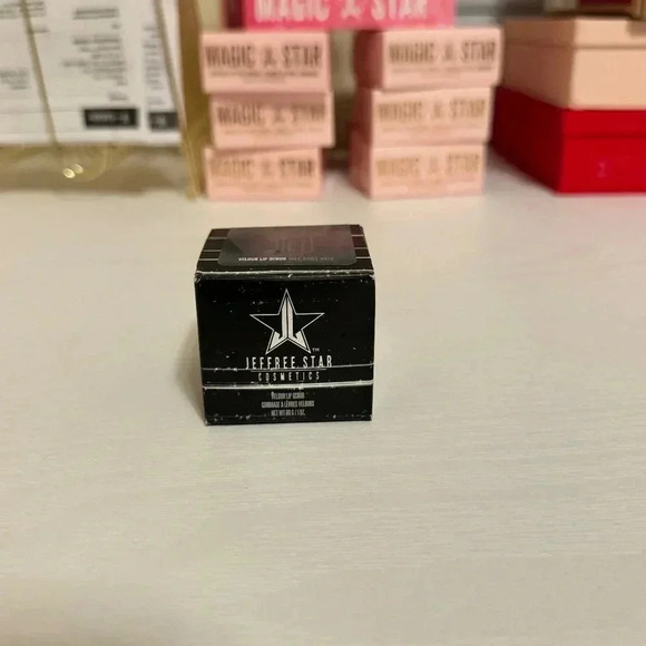Jeffree Star x Shane Dawson - Velour Lip Scrub - Diet Root Beer - Picture 5 of 9